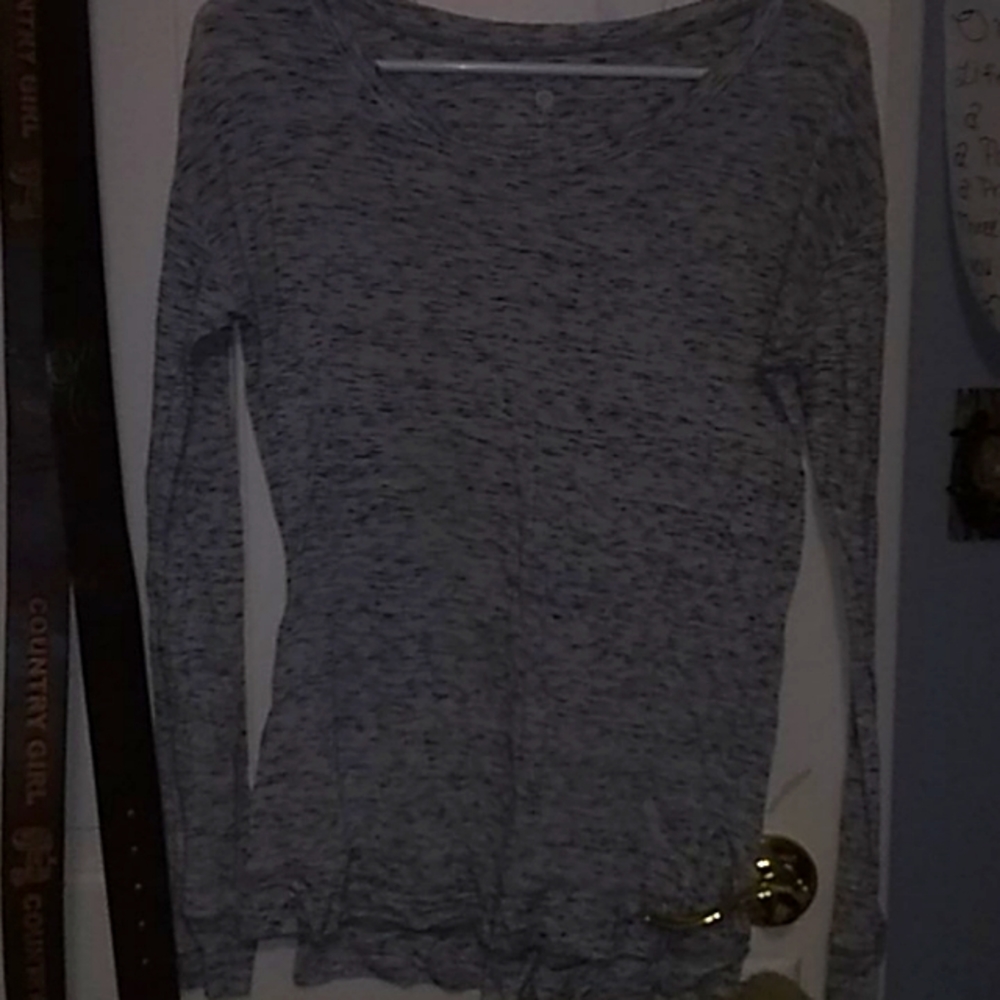 Women's long sleeve shirt